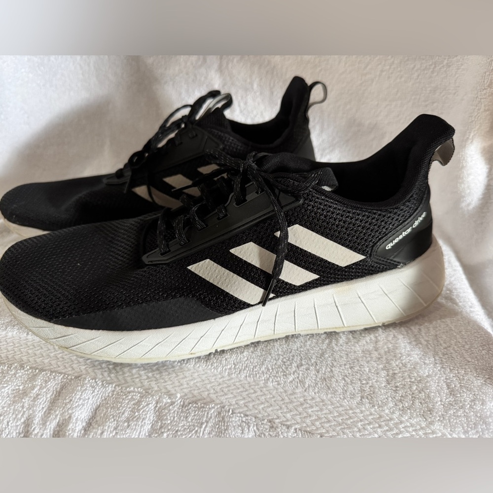 Men’s Adidas Questar Drive Running Shoes-Size 13